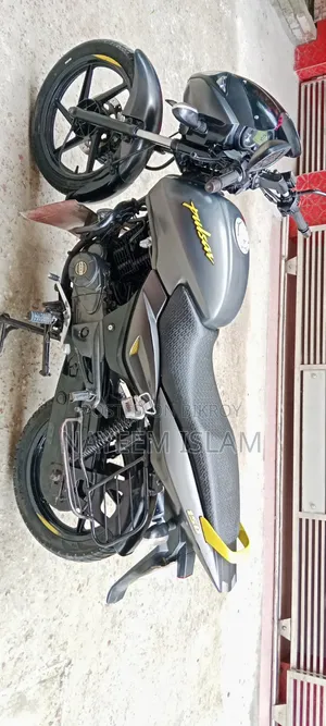 বাজাজ পালসার ১৫০ ২০২০