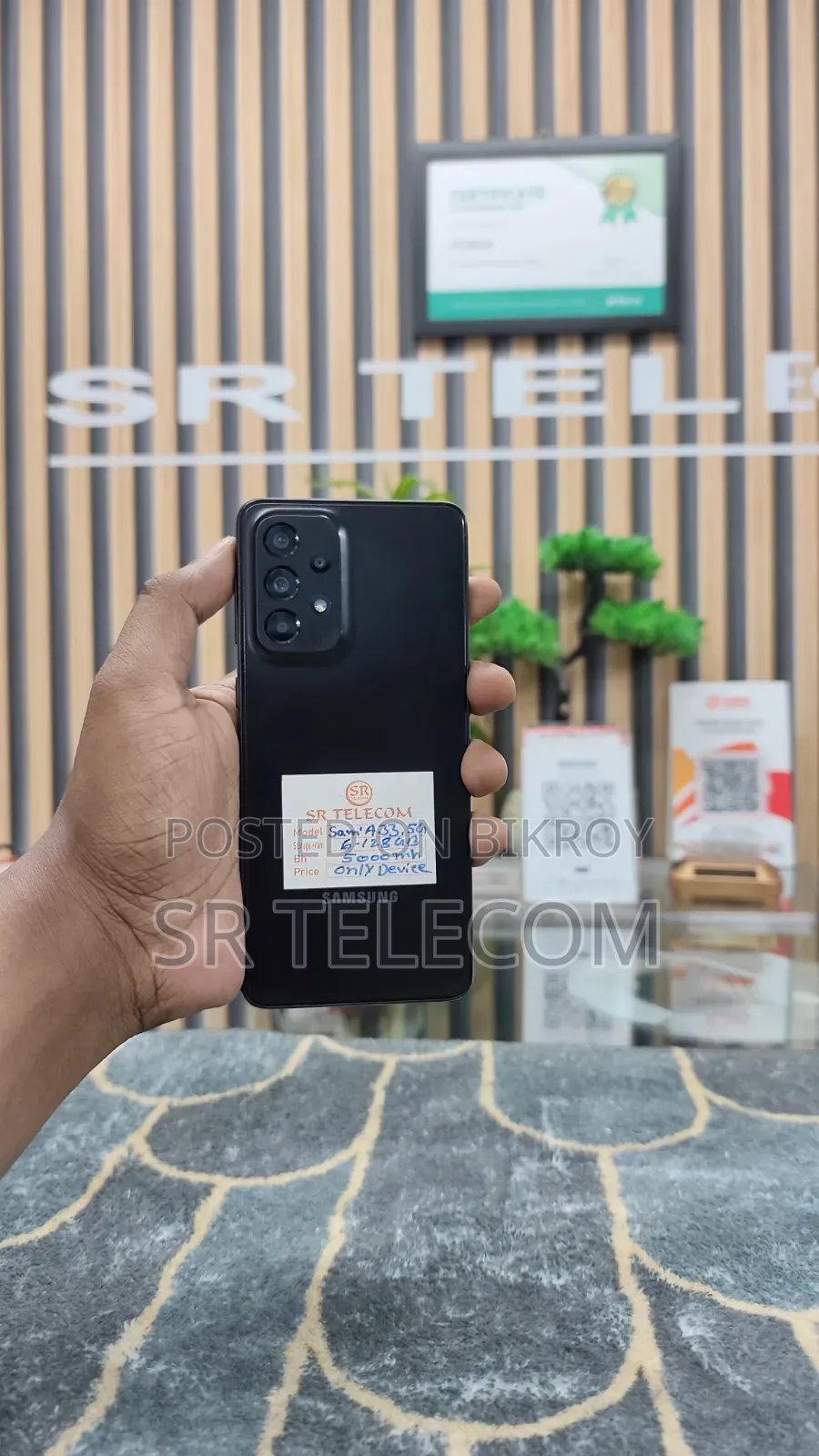 স্যামসাং গ্যালাক্সি এ৩৩ ৫জি ১২৮ জিবি ব্ল্যাক