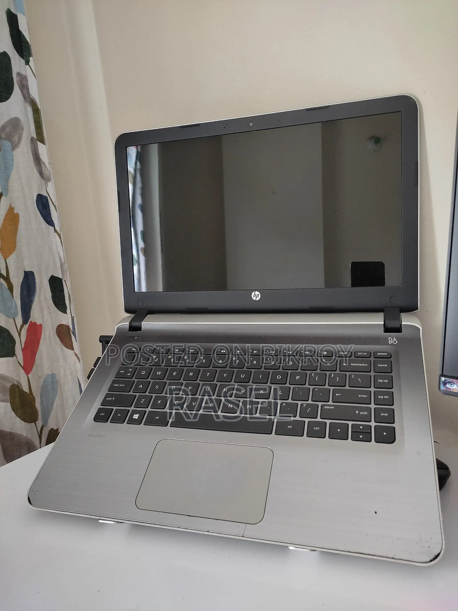 Laptop HP Pavilion 14-Ce3064st 8GB Intel Core I3 SSD 128GB