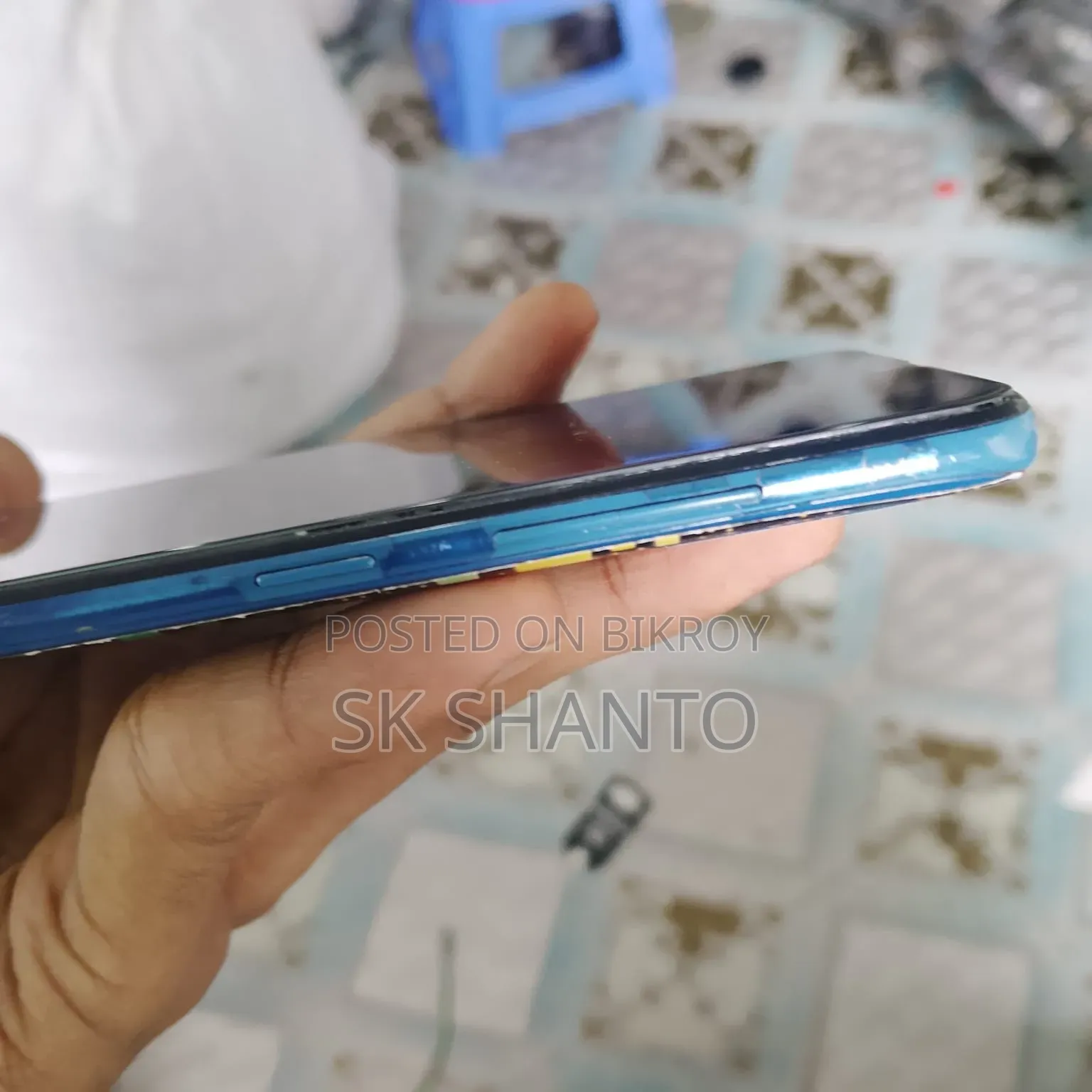স্যামসাং গ্যালাক্সি এ৫০ ১২৮ জিবি
