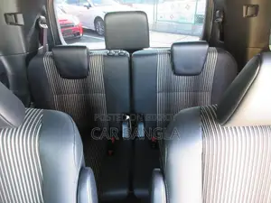 Toyota Noah 2021 Pearl