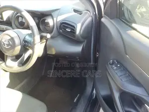 Toyota Yaris Cross 2021 Black