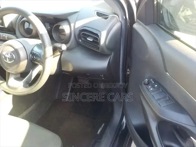 Toyota Yaris Cross 2021 Black