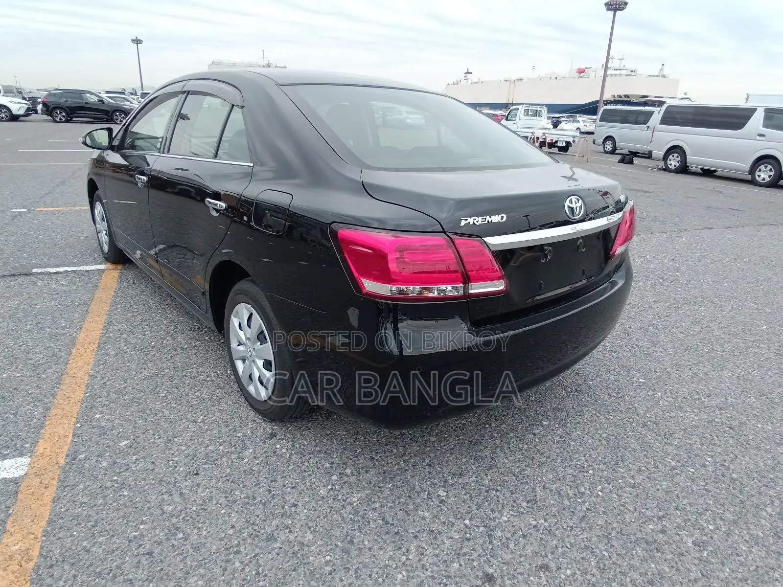 Toyota Premio 2021 Black