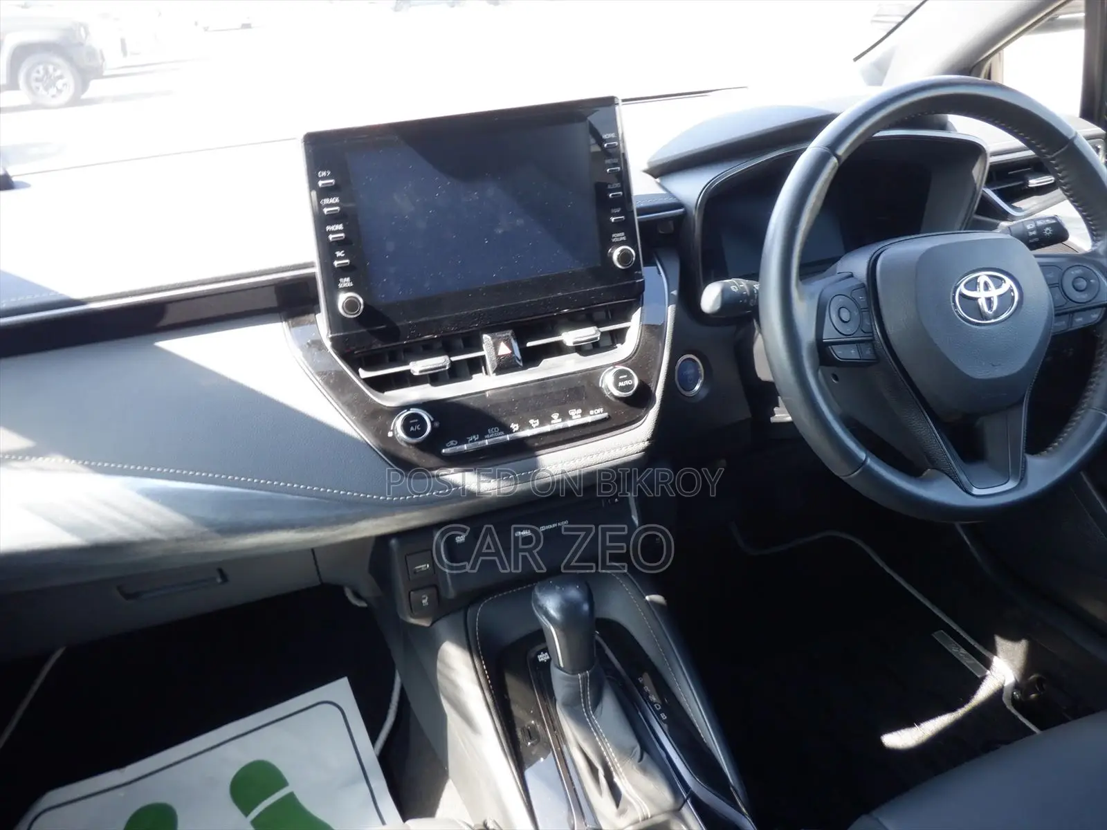 Toyota Corolla Hatchback 2021 Black
