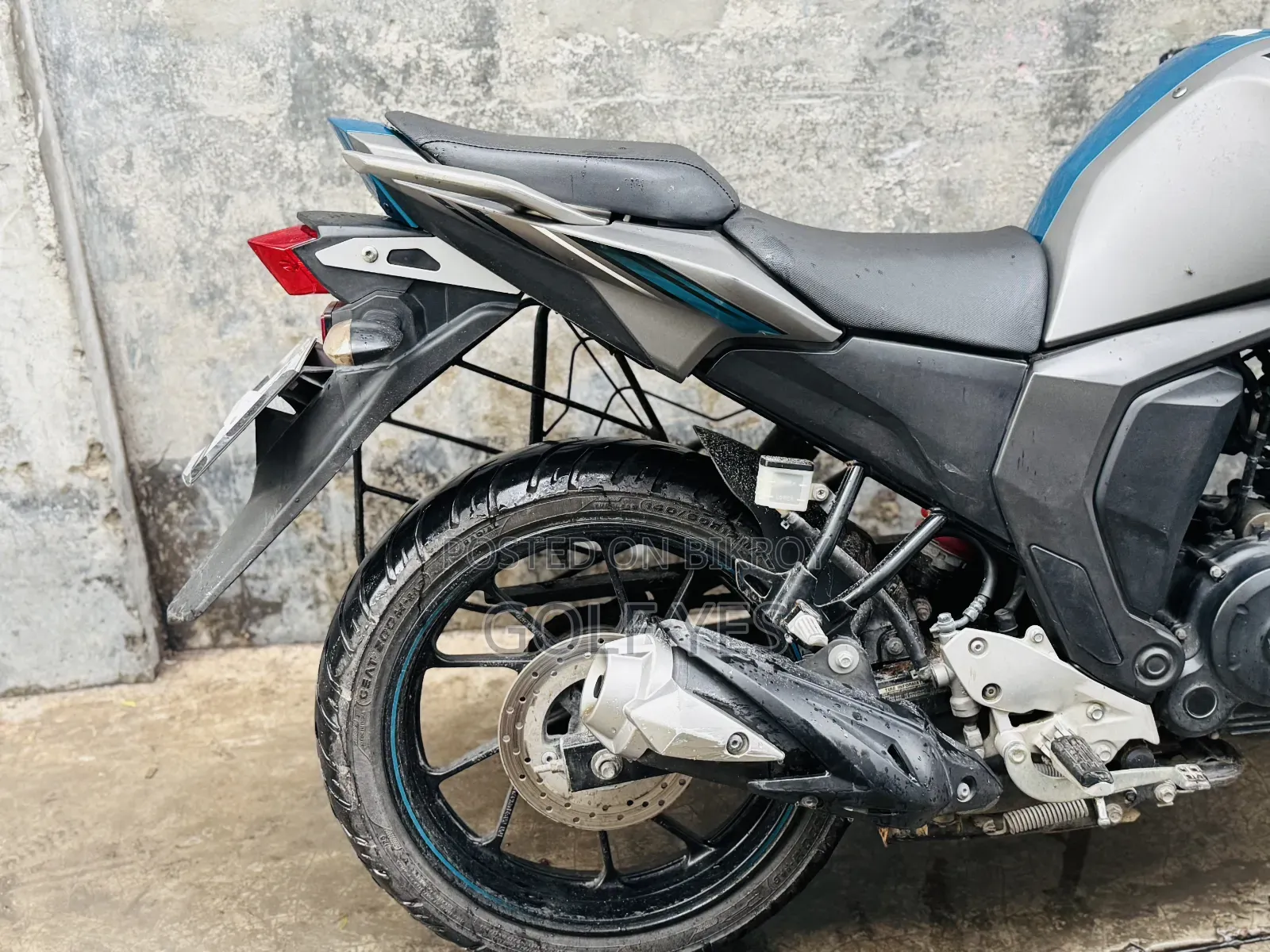 ইয়ামাহা এফজেড ২০২৫ গ্রে