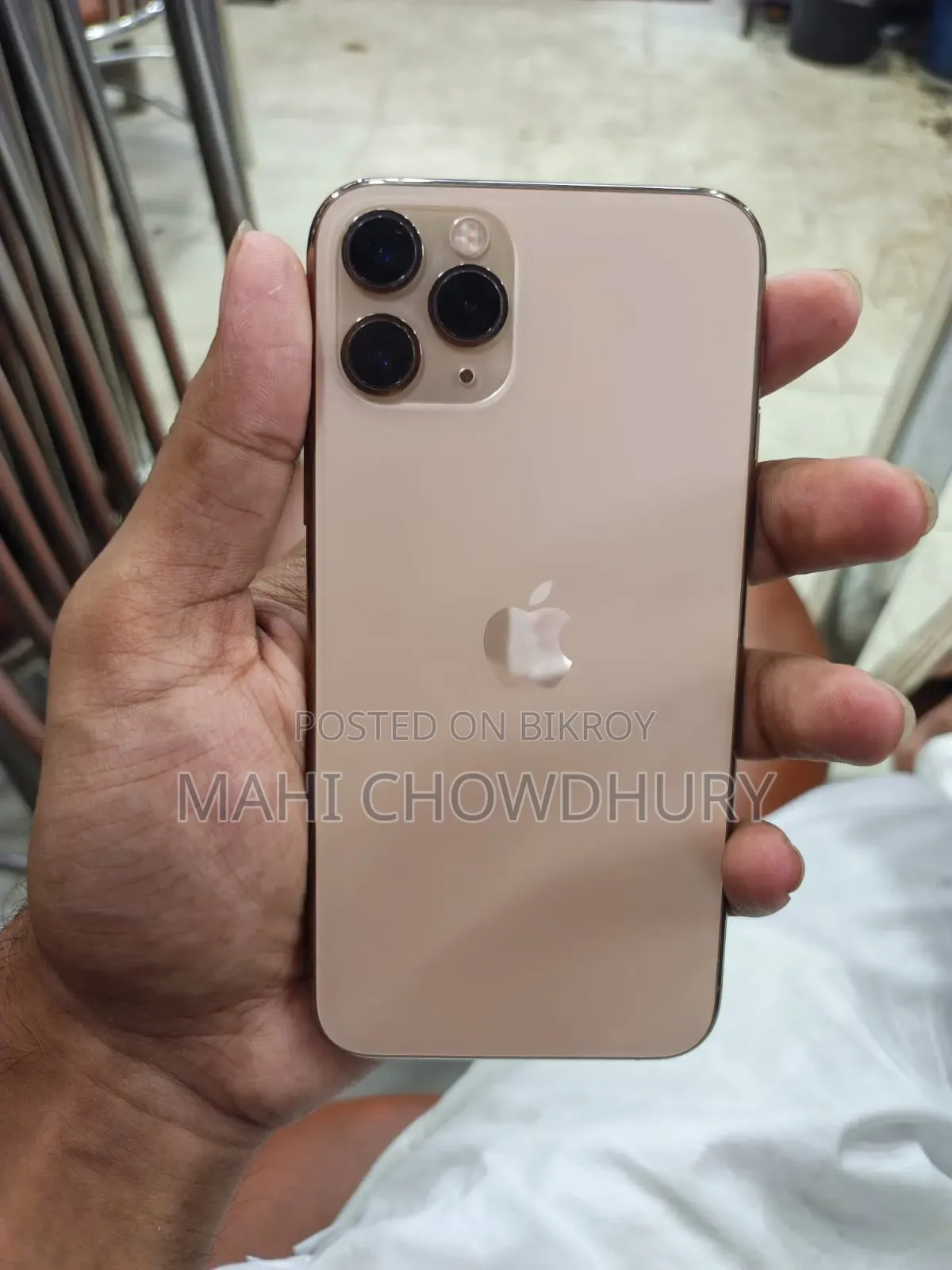 অ্যাপল আইফোন ১১ প্রো ২৫৬ জিবি গোল্ড