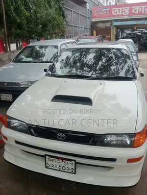 Toyota Toyoace 1992 White
