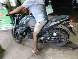 Yamaha FZ 2025 Gray