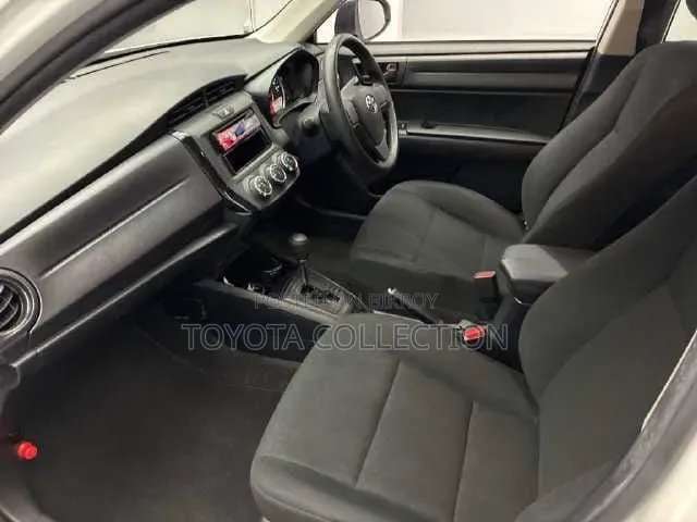 Toyota Axio 2021 White