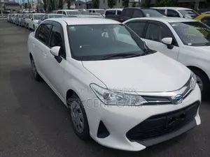 Toyota Axio 2021 White