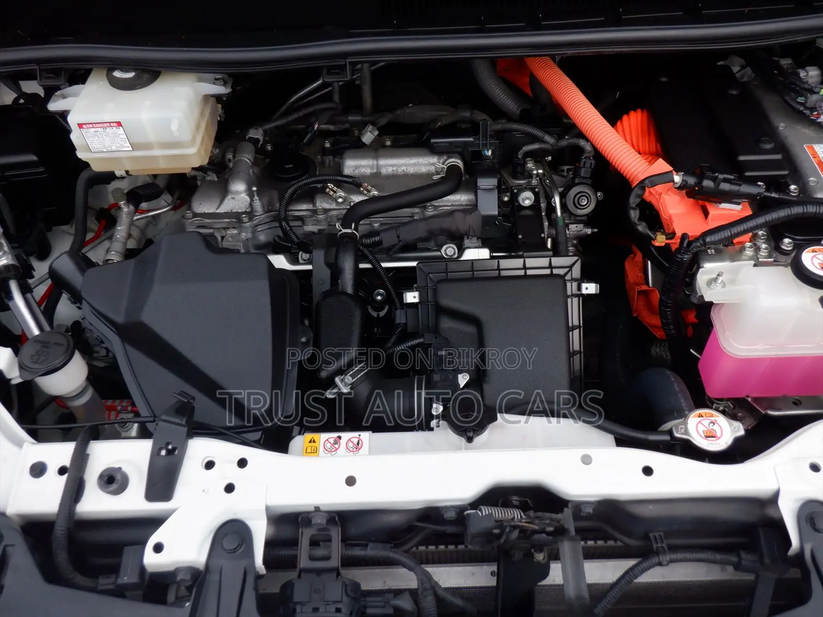 Toyota Noah 2021 Pearl