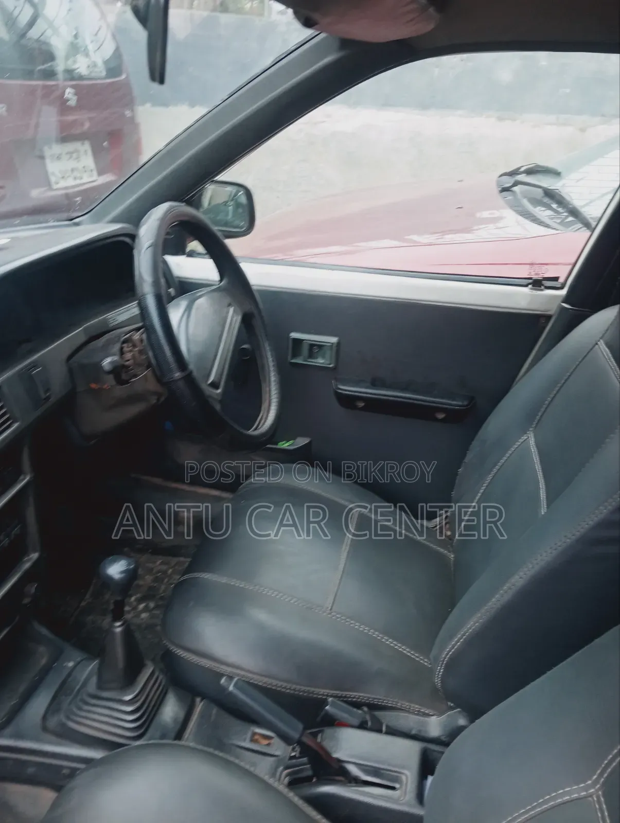 Car 1991 White