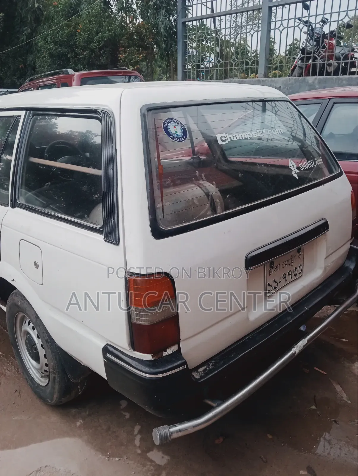 Car 1991 White