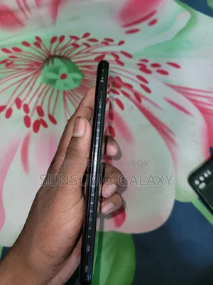 Vivo Y30 128 GB Black