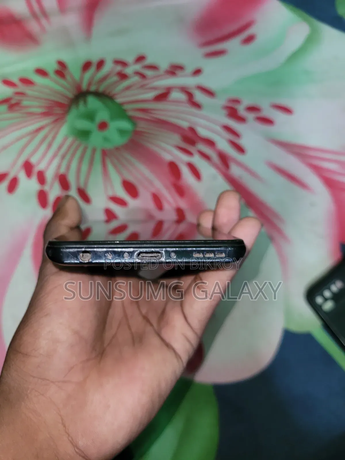 Vivo Y30 128 GB Black