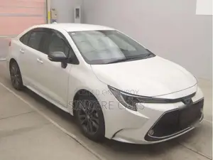 Toyota Corolla 2021 Pearl