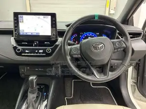 Toyota Corolla 2021 Pearl