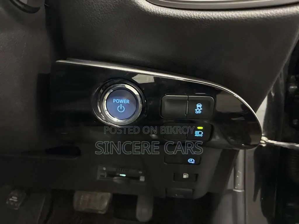 Toyota Prius 2022 Black