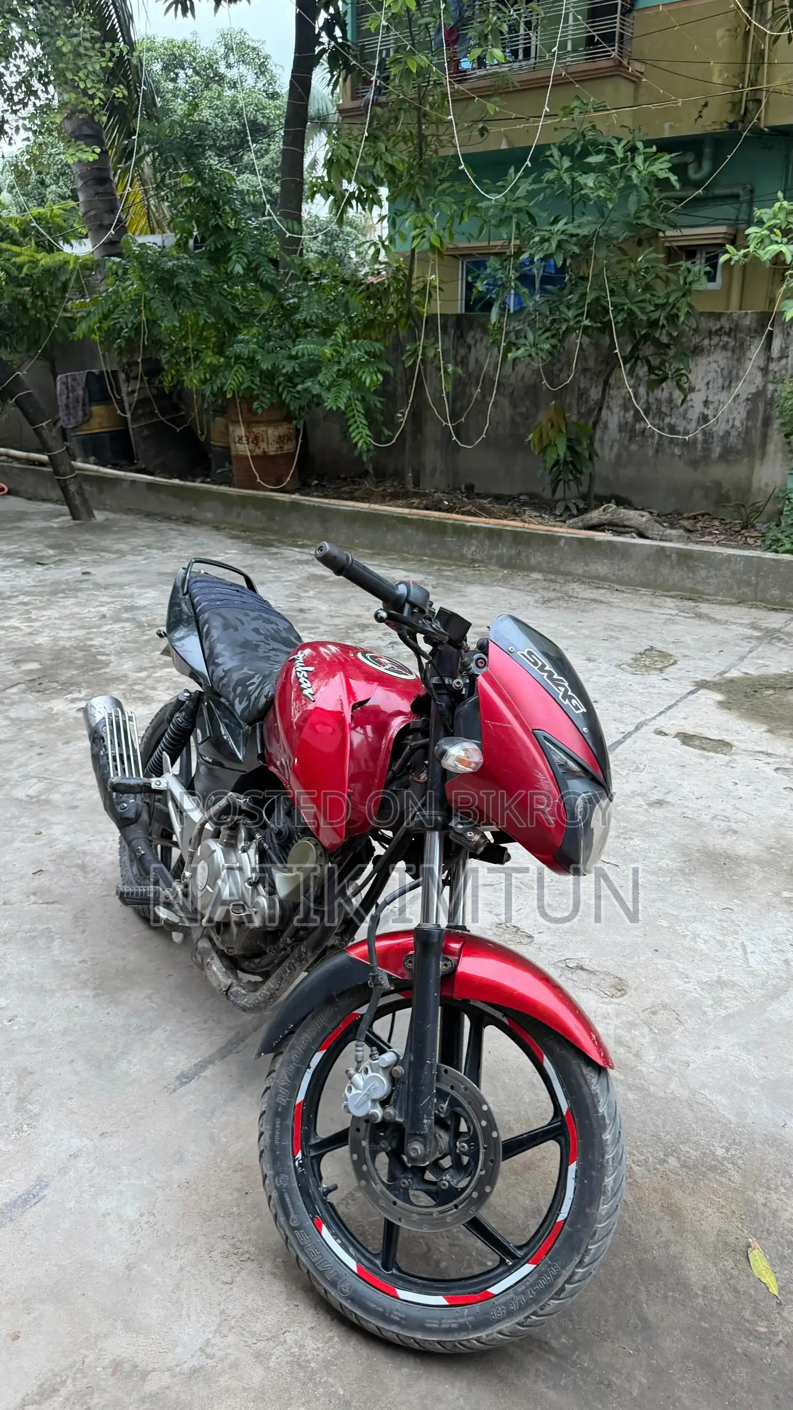 Bajaj Pulsar 150 2012 Red