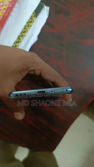 Oppo F27 Pro+ 128 GB Blue
