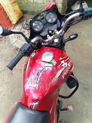 Bajaj Discover 100 2015 Red