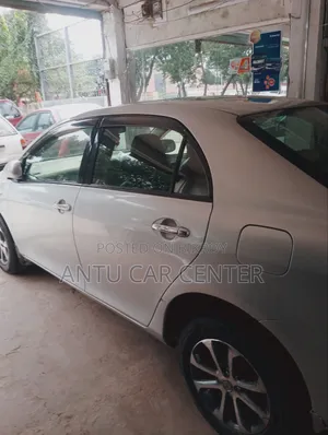 Toyota Axio 2010 White