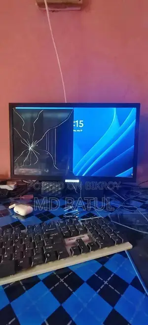 24 Inch Minister Smart TV