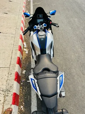 Yamaha R15 V3 2022 Silver
