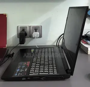 Laptop 16GB RAM Intel Core i7 512GB SSD