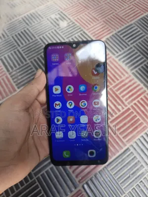 ভিভো ওয়াই৯৩ ১২৮ জিবি কালো
