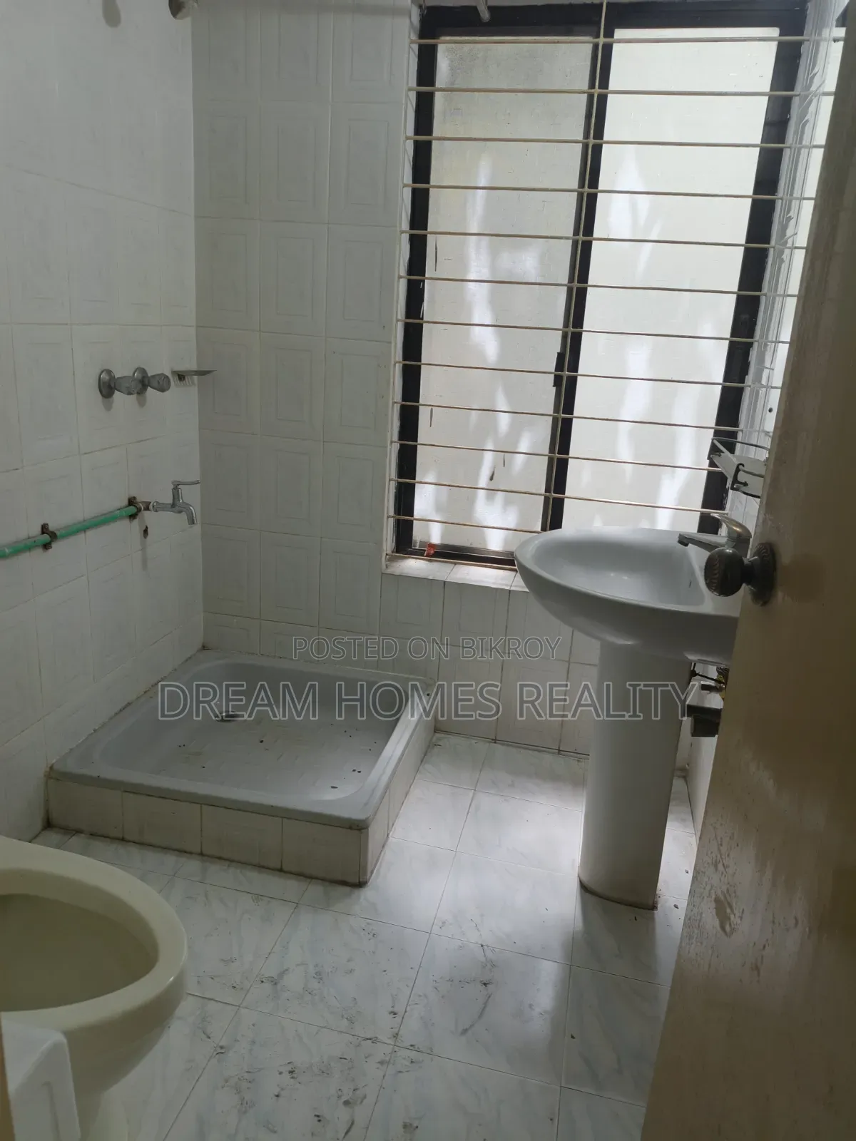 Furnished 3-Bedroom Apartment in Baridhara for Rent