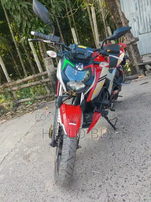 TVS Apache 160 4V 2022 Red