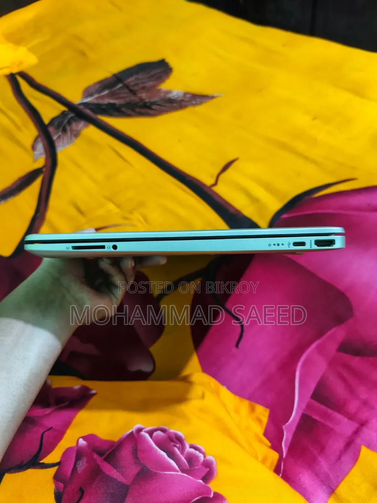 ল্যাপটপ এইচপি ১৫এস ৮জিবি এএমডি রাইজেন ৩ এসএসডি ৫১২জিবি