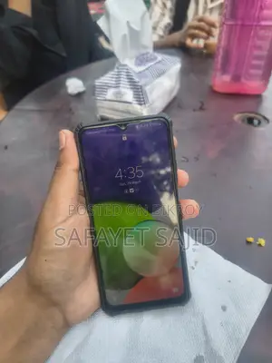 স্যামসাং গ্যালাক্সি এ২২ ৬৪ জিবি ব্ল্যাক