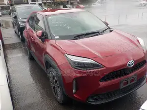 Toyota Yaris Cross 2021 Red
