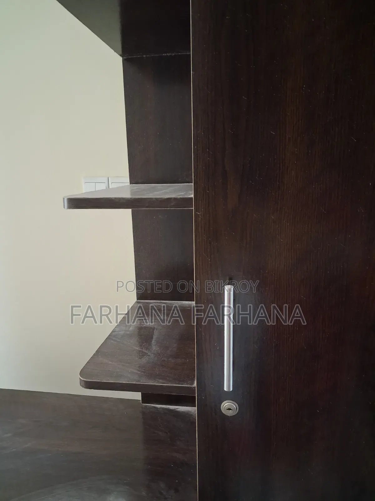 Reading Table