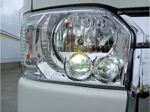 Toyota HiAce 2021 White