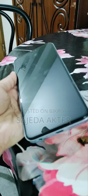 Symphony Z60 Plus 128 GB Blue