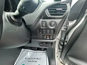 Toyota Noah 2.0 AWD (8 Seater) 2021 Silver