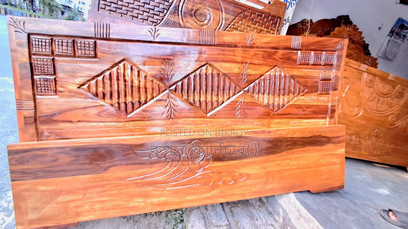 ৬/৭ ফিট সেমি বক্স