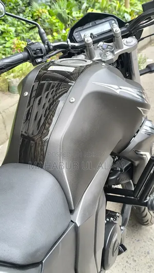 Yamaha FZ6 2026 Black
