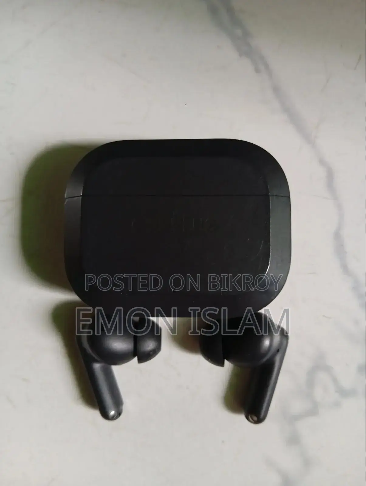 ওয়ানপ্লাস ইয়ারফোন ২ মাস ব্যবহৃত
