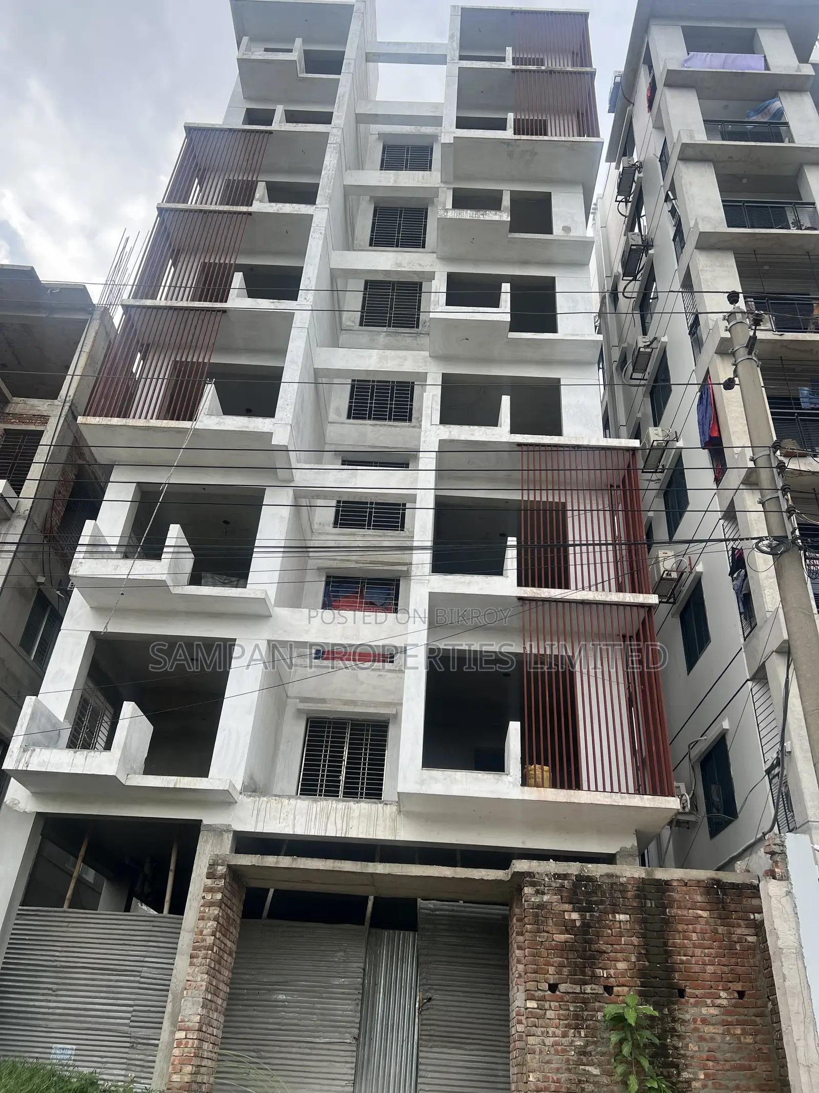 উত্তরার সম্পান প্রোপার্টিজে ৩ বেডরুমের অ্যাপার্টমেন্ট বিক্রয়ের জন্য