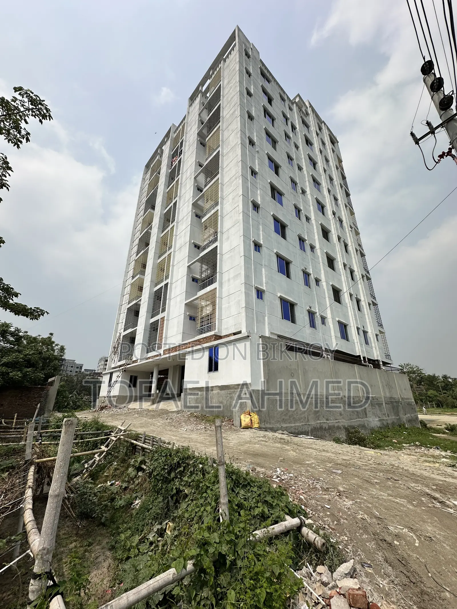 ৫/বি, উত্তরার ৩ বেডরুমের অ্যাপার্টমেন্ট বিক্রয়ের জন্য