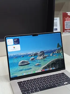 Laptop Apple MacBook Air 2024 M3 16GB Apple M3 SSD 256GB