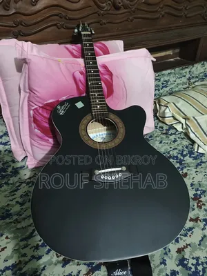 সিগনেচার গিটার
