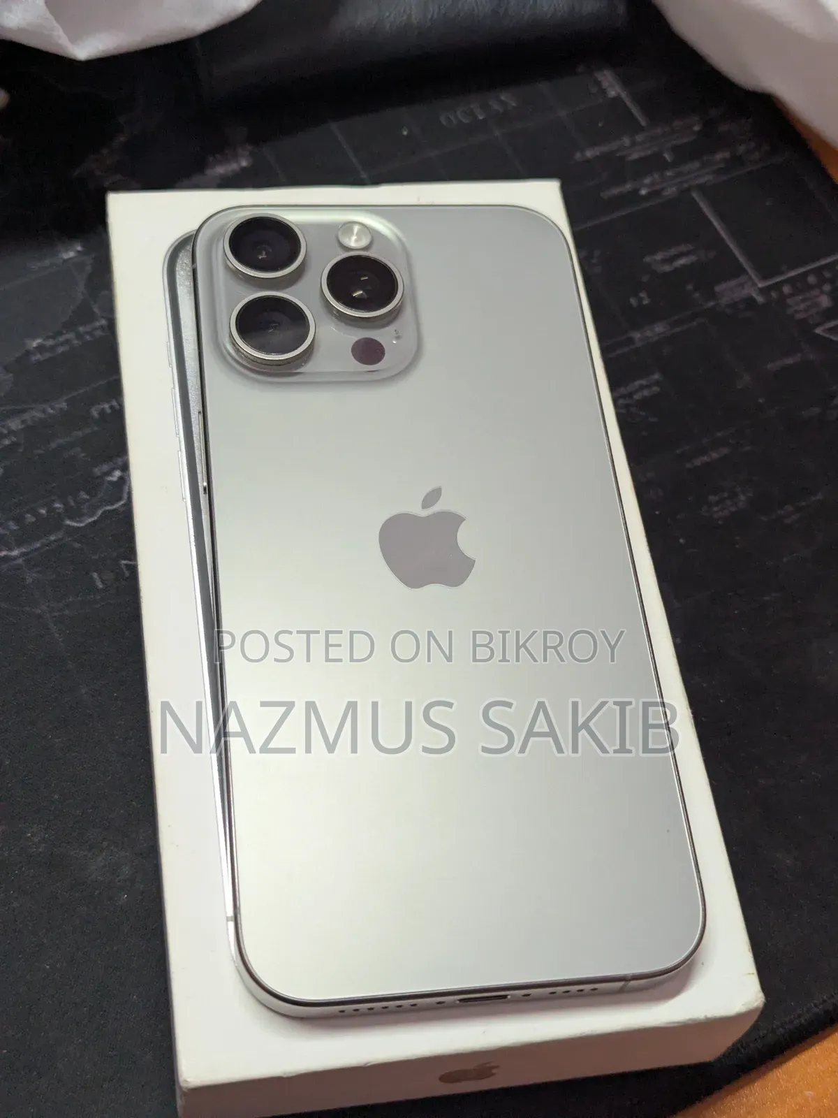 Apple iPhone 15 Pro Max 256 GB Silver