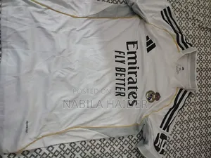 Real Madrid Fan Edition L.size