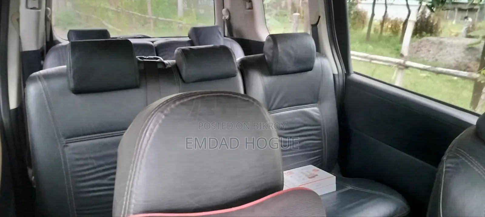 Toyota Noah 2012 Silver
